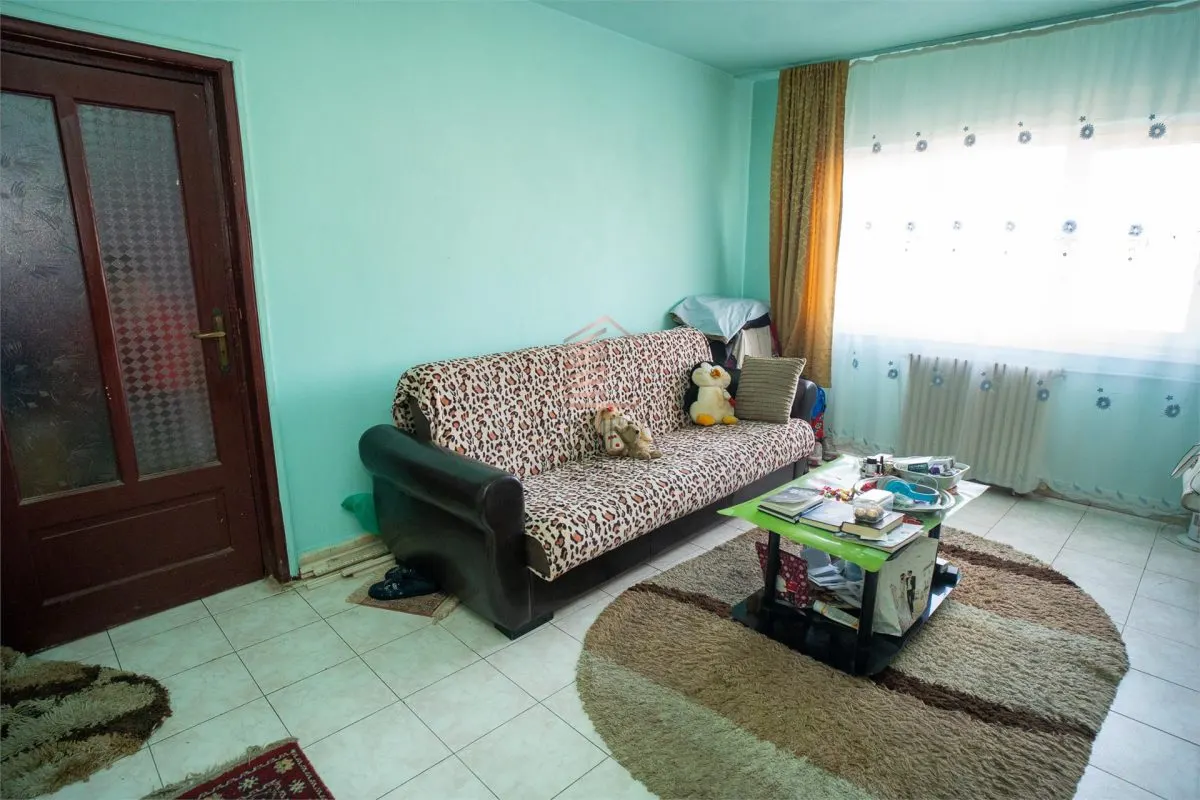 Apartament 2 camere tip X Nufarul - foto 1