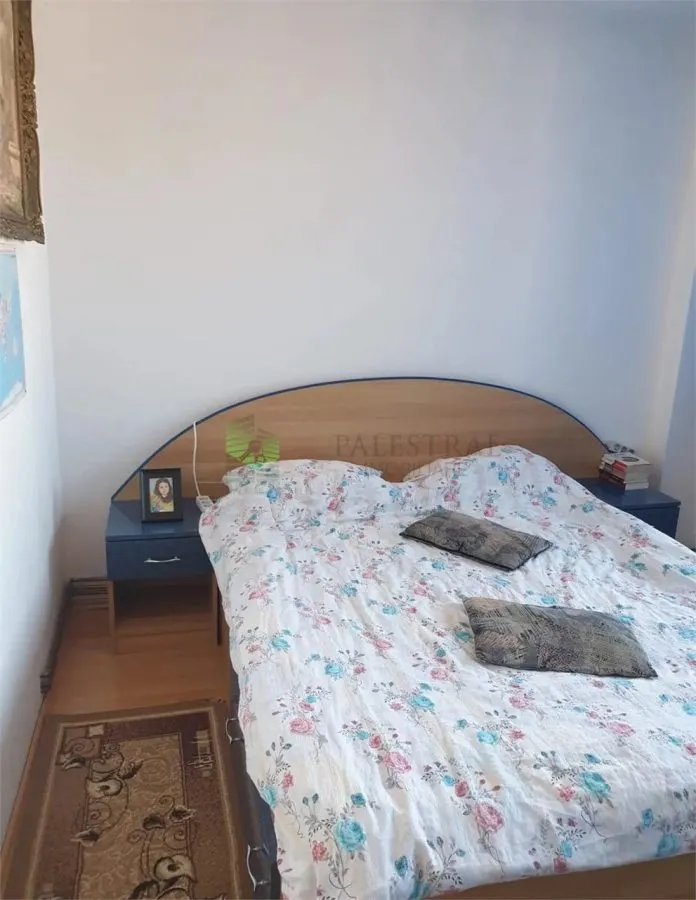 Apartament 3 camere Judetean,,decomandat,129000 Euro - foto 3