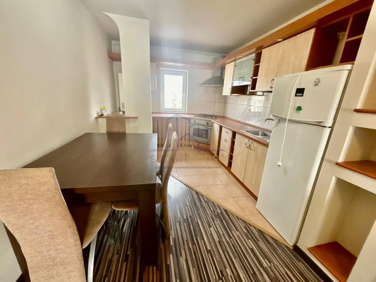 Inchiriere apartamnet 4 camere Ploiesti,  centrala proprie,zona Cantacuzino - foto 19
