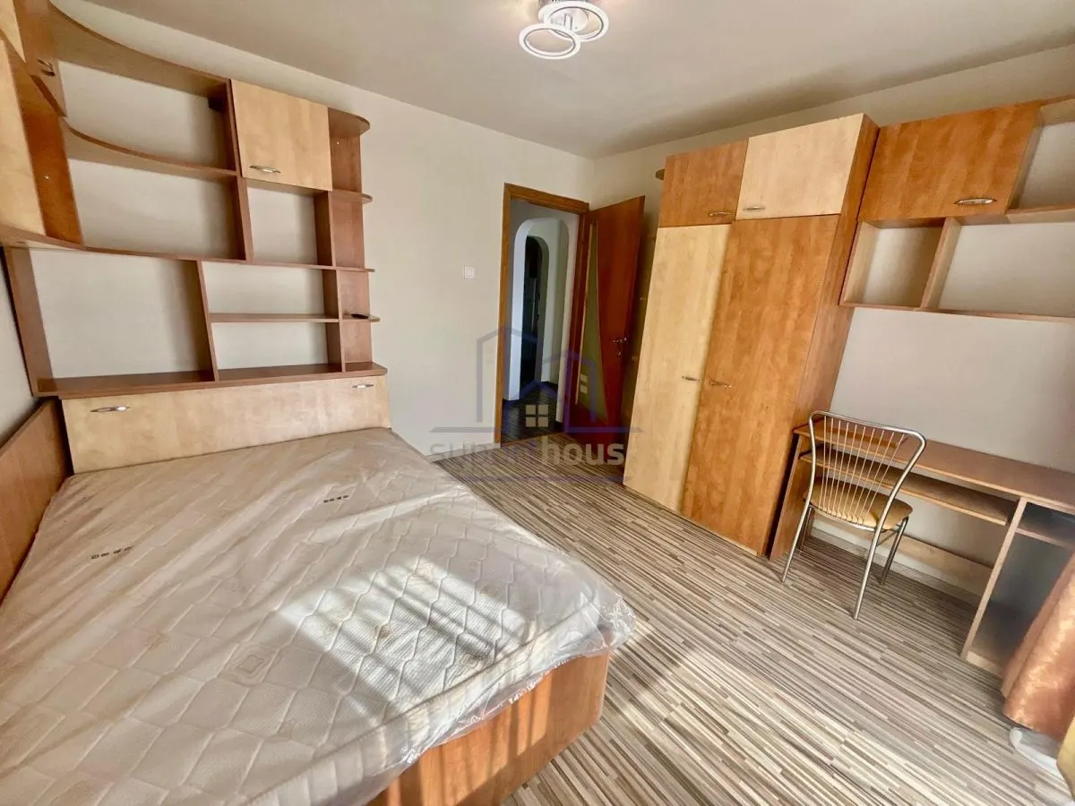 Inchiriere apartamnet 4 camere Ploiesti,  centrala proprie,zona Cantacuzino - foto 9