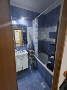Apartament 2 camere decomandat. zona Grivitei 81000 Euro - foto 6
