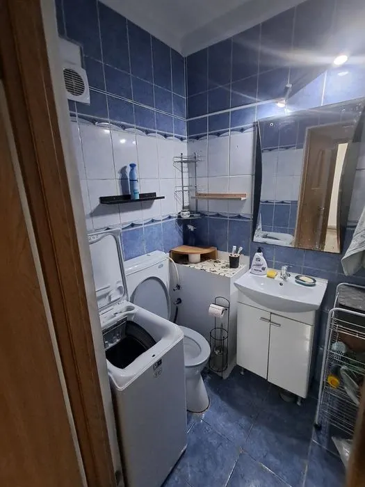 Apartament 2 camere decomandat. zona Grivitei 81000 Euro - foto 7
