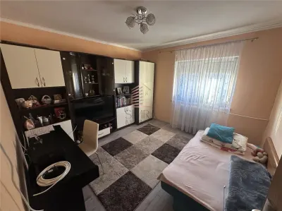 Apartament 2 camere decomandat rogerius - foto 4