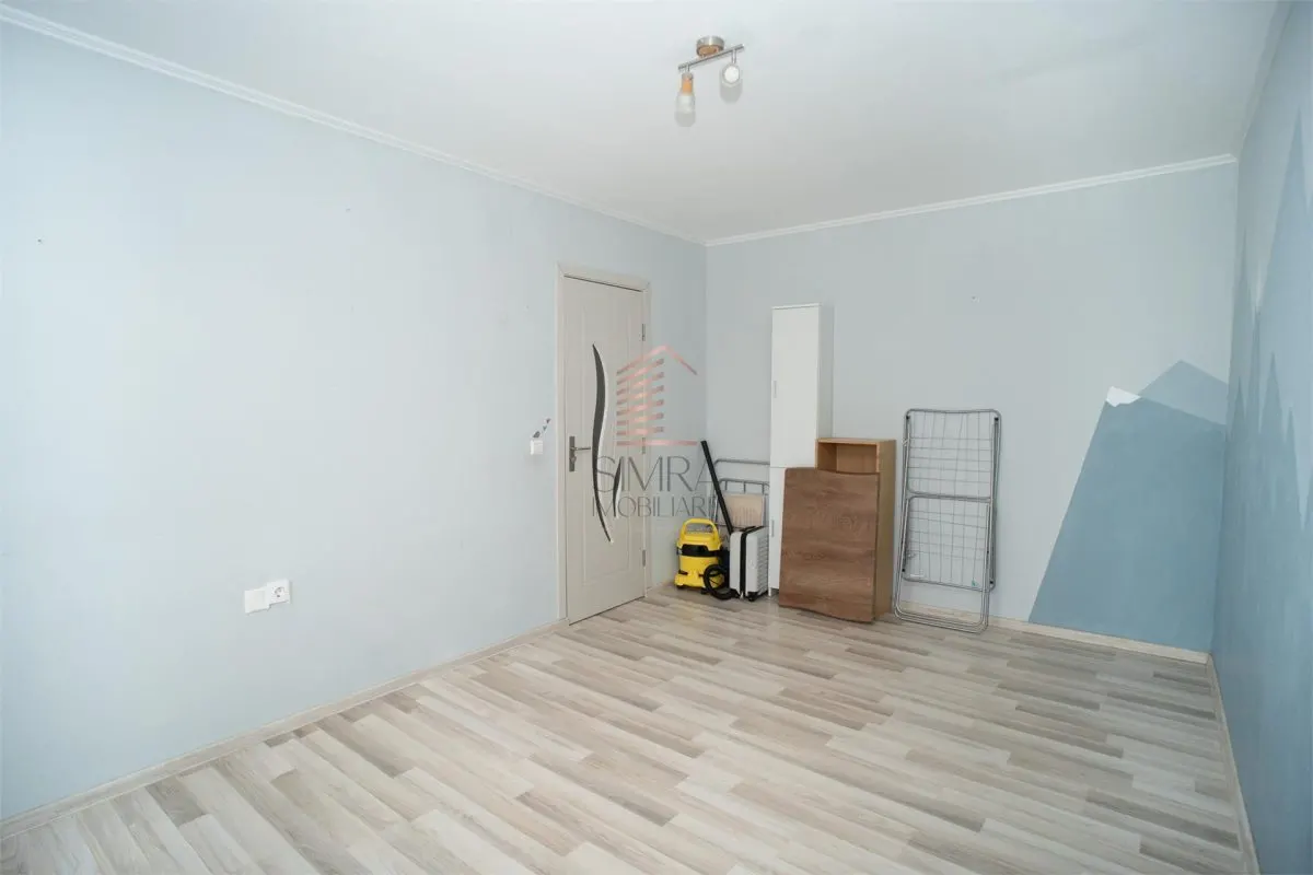 Casa cu teren de 500 mp Biharia - foto 12