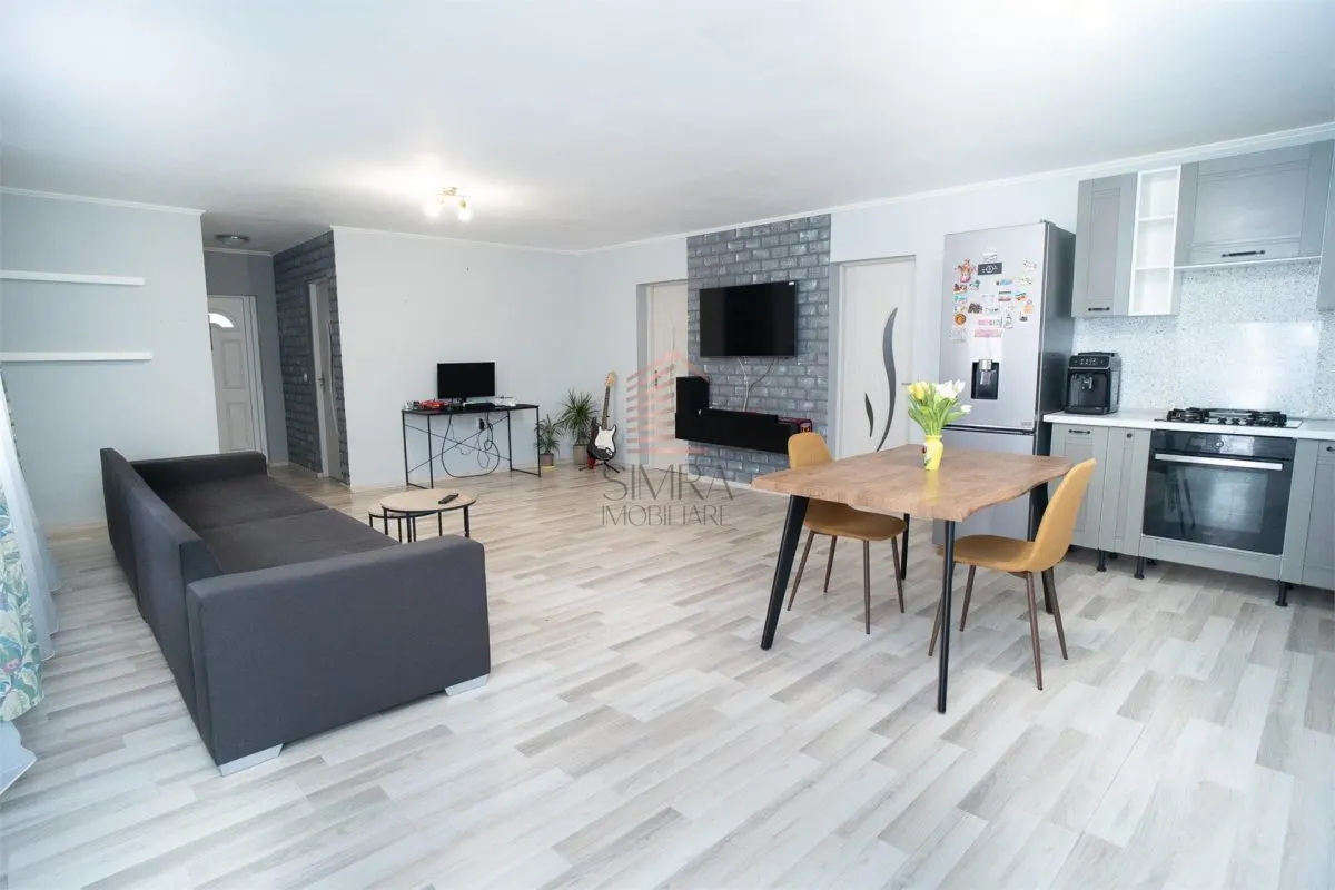 Casa cu teren de 500 mp Biharia - foto 3
