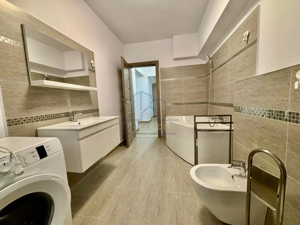 Inchiriere apartament 3 camere Ploiesti, zona Albert - foto 3