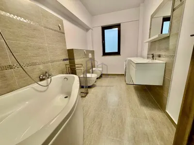 Inchiriere apartament 3 camere Ploiesti, zona Albert - foto 4
