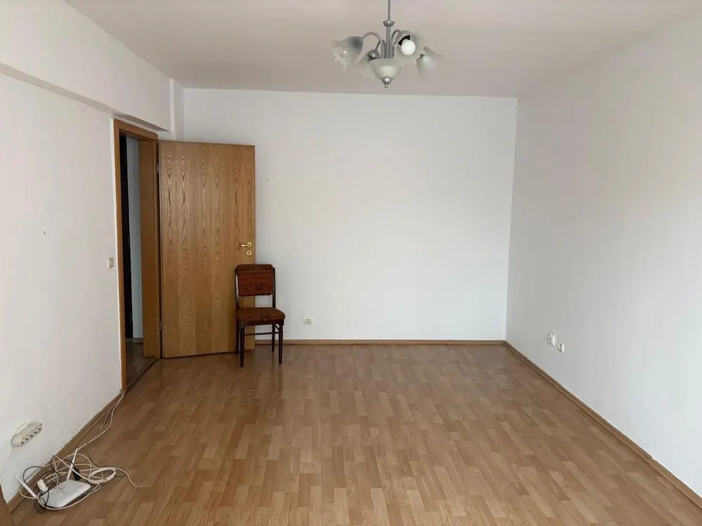 Apartament 2 camere,Grivitei-Onix, decomandat,etajul 1, 128000 Euro - foto 4