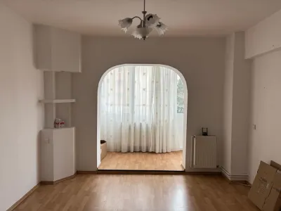 Apartament 2 camere,Grivitei-Onix, decomandat,etajul 1, 128000 Euro - foto 5