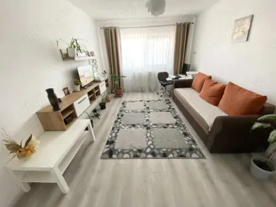 Apartament 3 camere Craiter,renovat 135000 Euro - foto 3