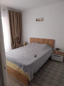 Apartament 3 camere Craiter,renovat 135000 Euro - foto 6