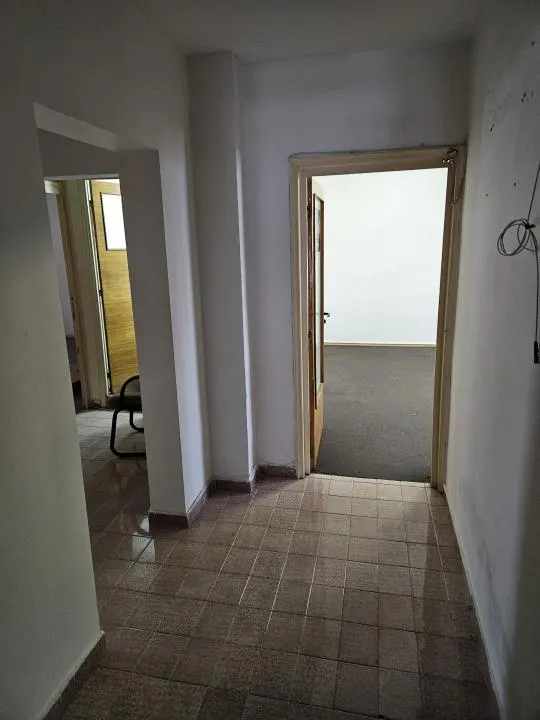 2 camere - 2 bai - Sos. Salaj nr. 1-3 - exclusivitate - foto 4