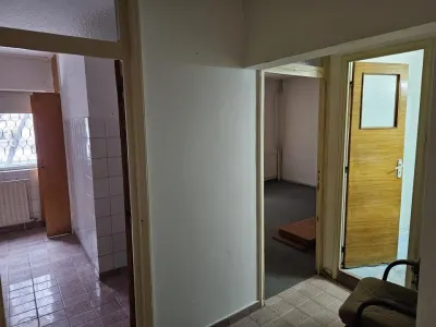 2 camere - 2 bai - Sos. Salaj nr. 1-3 - exclusivitate - foto 7