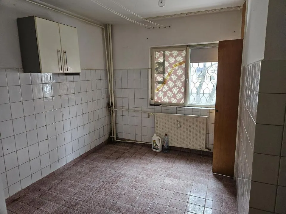 2 camere - 2 bai - Sos. Salaj nr. 1-3 - exclusivitate - foto 8