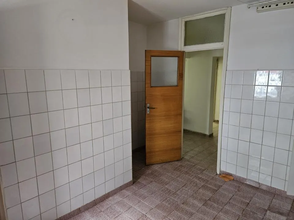 2 camere - 2 bai - Sos. Salaj nr. 1-3 - exclusivitate - foto 9