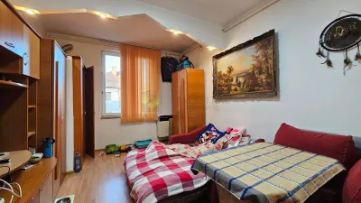 Garsoniera  cf 2,etajul 2,Tractorul,40000 Euro - foto 2