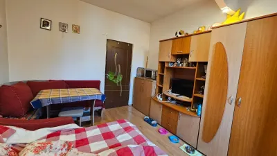 Garsoniera  cf 2,etajul 2,Tractorul,40000 Euro - foto 3