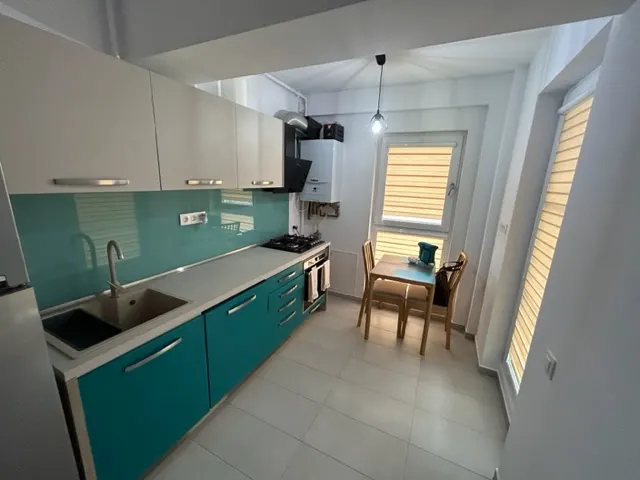 Inchiriere apartament 2 camere Ploiesti, bloc nou zona Albert. - foto 2