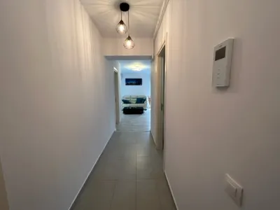 Inchiriere apartament 2 camere Ploiesti, bloc nou zona Albert. - foto 12