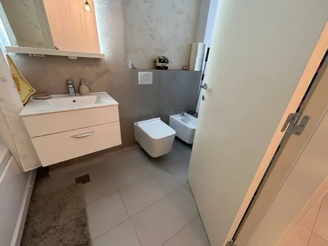 Inchiriere apartament 2 camere Ploiesti, bloc nou zona Albert. - foto 9