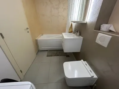 Inchiriere apartament 2 camere Ploiesti, bloc nou zona Albert. - foto 10