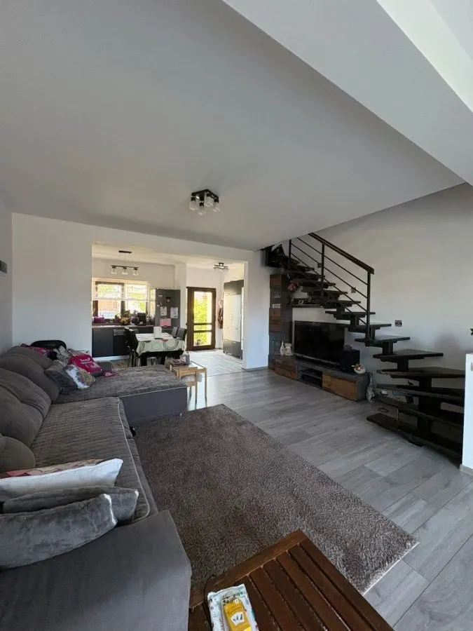 Casa tip duplex Sanpetru,lux,mobilata.210000 Euro - foto 4