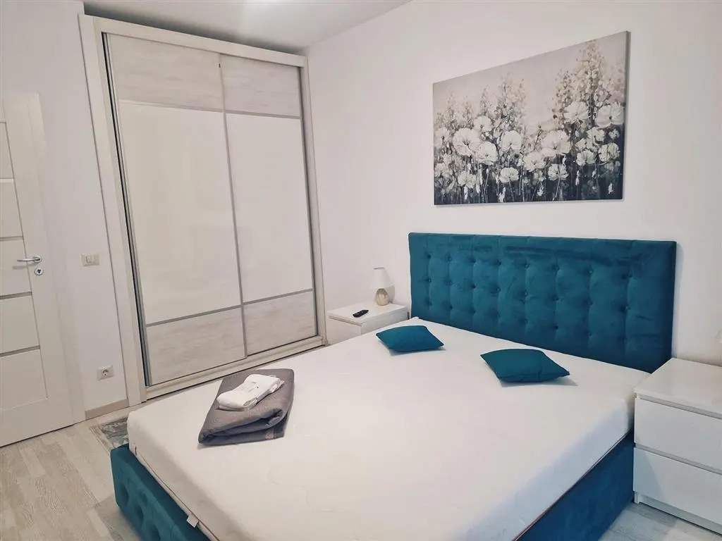 Inchiriere apartament de lux 3 camere - foto 4