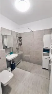 Inchiriere apartament de lux 3 camere - foto 10