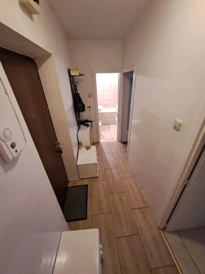 , Garsoniera Intrare Racadau decomandata,92000 Euro - foto 3