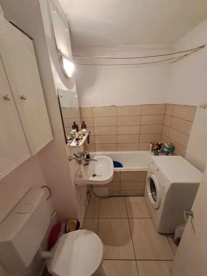 , Garsoniera Intrare Racadau decomandata,92000 Euro - foto 6