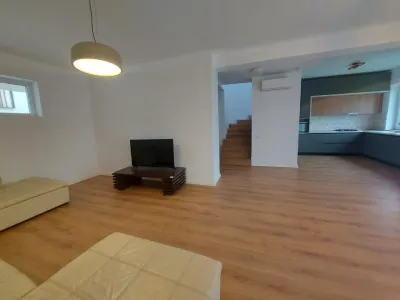 Pipera, vila cu 4 camere de inchiriat, 146 mp utili - foto 2