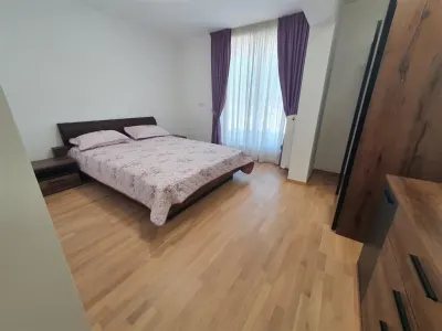 Inchiriere penthouse lux Ploiesti, zona Albert MRS - foto 11