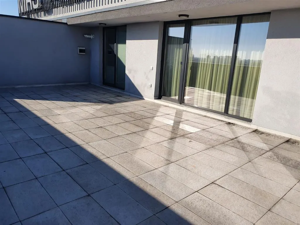Inchiriere penthouse lux Ploiesti, zona Albert MRS - foto 18