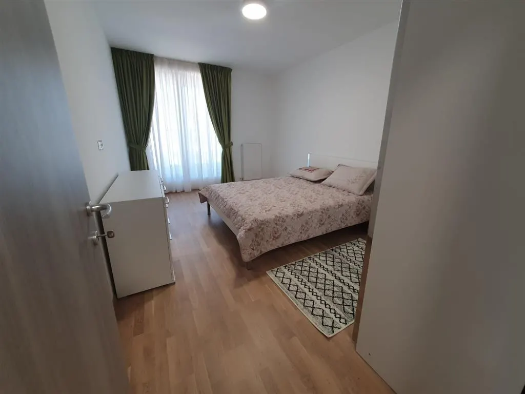 Inchiriere penthouse lux Ploiesti, zona Albert MRS - foto 6