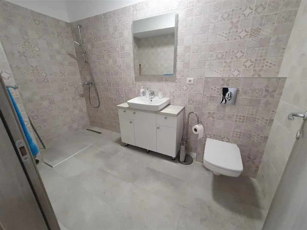 Inchiriere penthouse lux Ploiesti, zona Albert MRS - foto 10