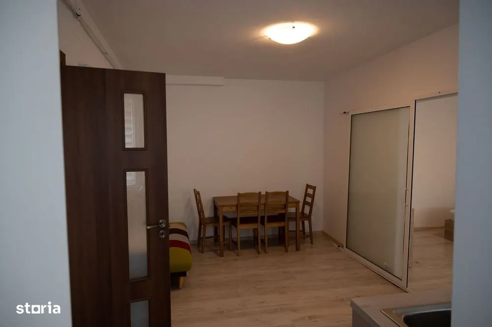 Apartament elegant in zona centrala,  curte si intrare individuala,102000 Euro - foto 3