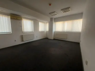Zona Barbu Vacarescu, spatiu de birouri de inchiriat, 220 mp utili - foto 4