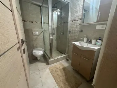 Inchiriere apartament 2 camere, bloc nou Ploiesti - foto 11