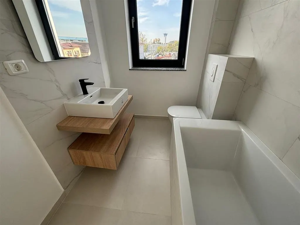 Vanzare apartament 3 camere bloc nou, Ploiesti. - foto 12