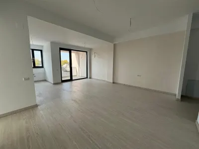 Vanzare apartament 3 camere bloc nou, Ploiesti. - foto 17