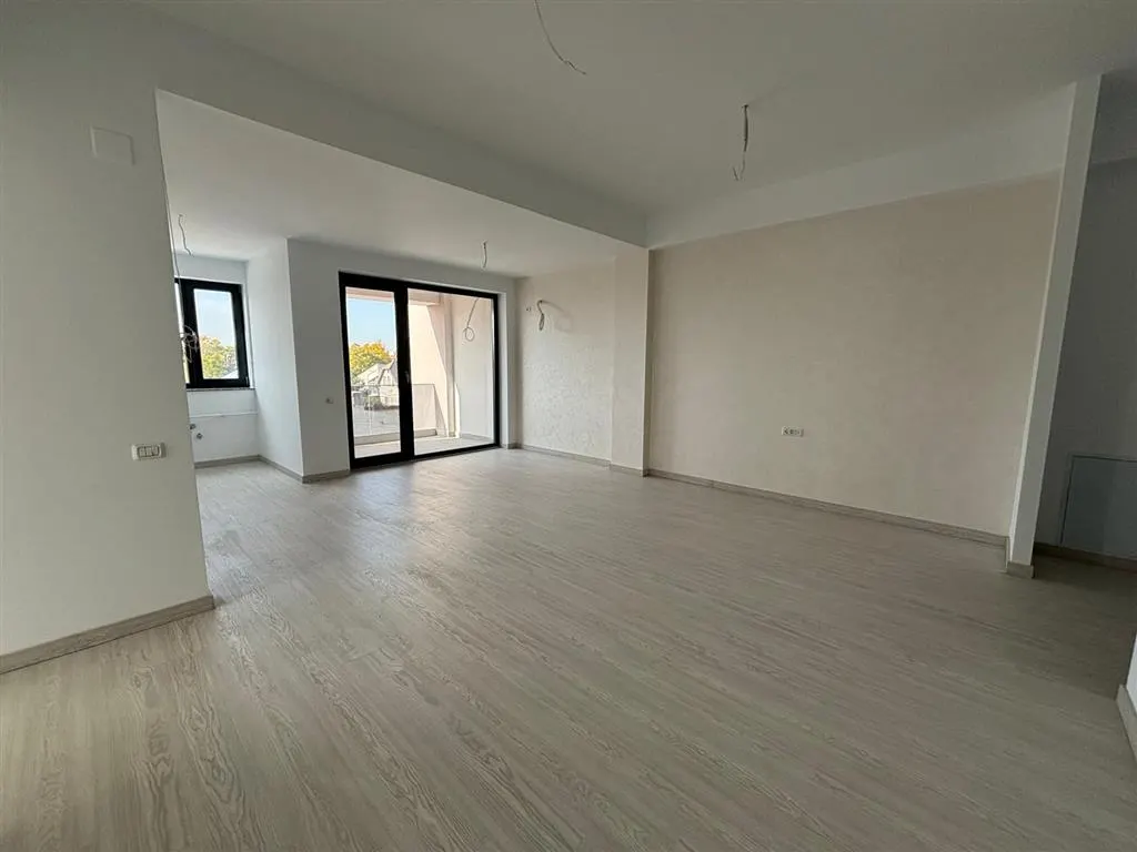 Vanzare apartament 3 camere bloc nou, Ploiesti. - foto 17