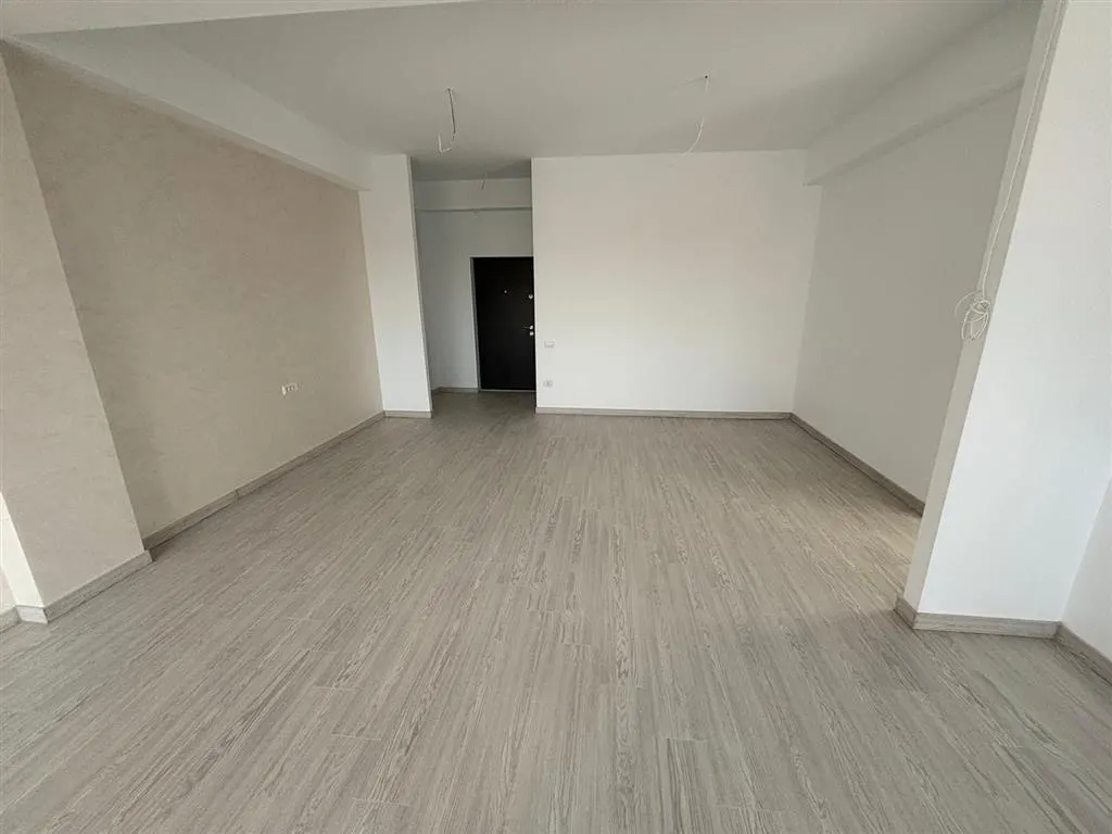 Vanzare apartament 3 camere bloc nou, Ploiesti. - foto 19
