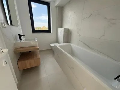 Vanzare apartament 3 camere bloc nou, Ploiesti. - foto 9