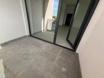 Inchiriere  apartament 2 camere bloc nou, Ploiesti, zona Bulevard - foto 19