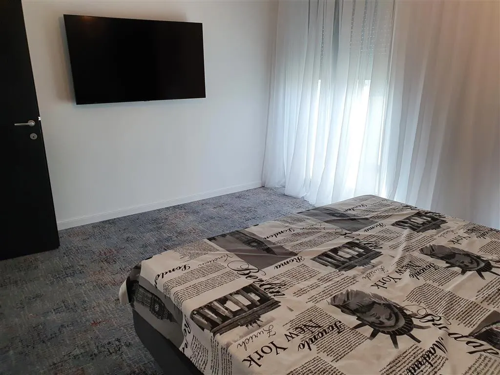 Inchiriere apartament 2 camere Ploiesti,bloc nou, zona Albert - foto 14