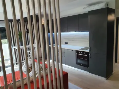 Inchiriere apartament 2 camere Ploiesti,bloc nou, zona Albert - foto 4