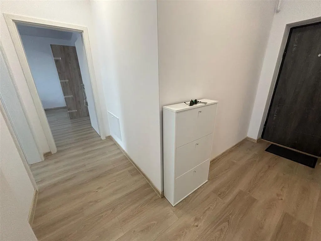 Vanzare  apartament 2 camere, bloc nou, zona Centrala - foto 13