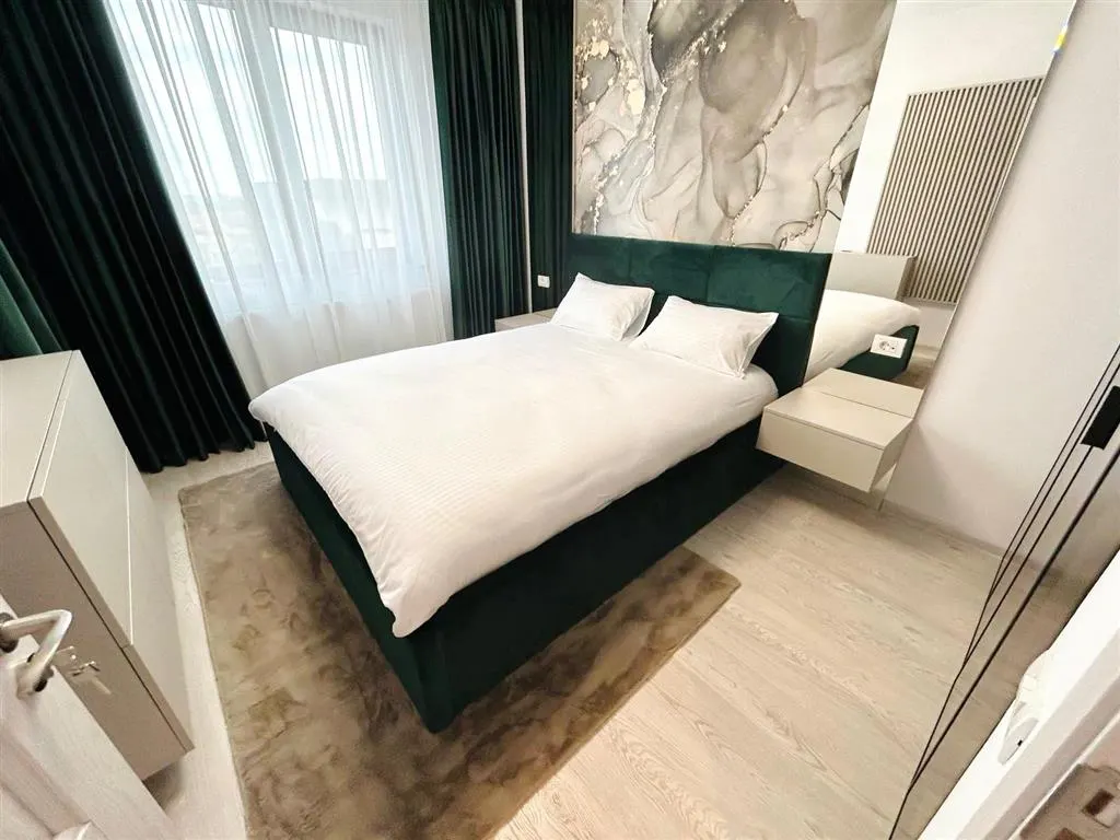 Inchiriere apartament lux 3 camere Cartier Albert - foto 9