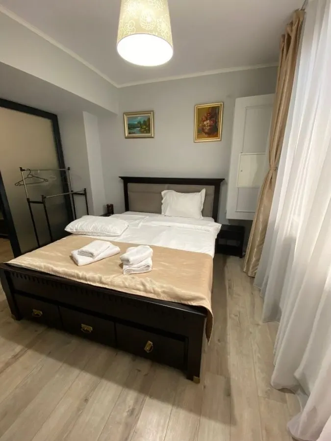 Studio de vacanta , Poiana Brasov,74000 Euro - foto 1