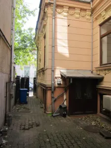 Piata Victoria, Lascar Catargiu - Dorobanti birouri in cladire interbelica - foto 12